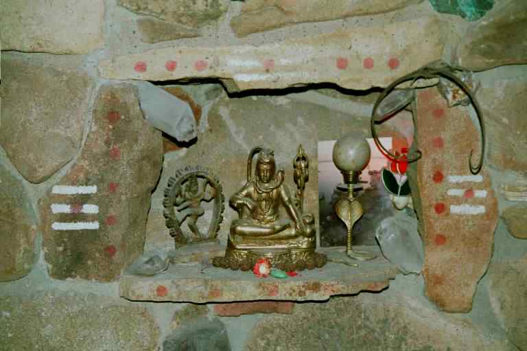 Shiva altar in Samadhi Cave